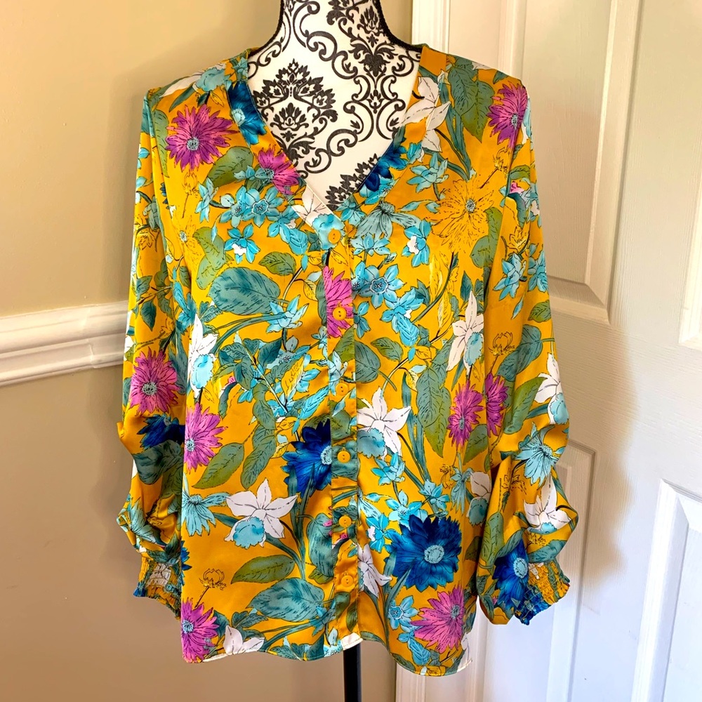 RD + Koko, floral blouse, with ruched/bungee sleeves, size XL